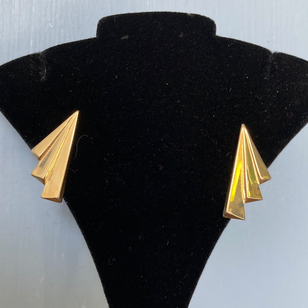 Gold Tone Geometric Screw Back Earrings